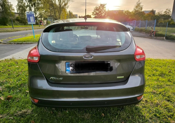 Ford Focus cena 35950 przebieg: 36000, rok produkcji 2015 z Mikołów małe 92